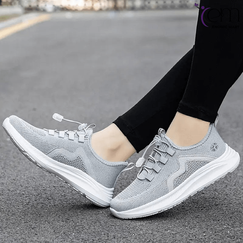New Women Running Fashion Shoes Flying Woven Breathable Slip Oncasual Walking Style Sock Shoes for Women